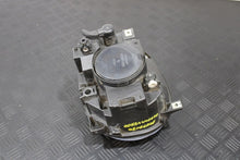Laden Sie das Bild in den Galerie-Viewer, Frontscheinwerfer Jeep Renegade 00521440070 Rechts Scheinwerfer Headlight SCH9188175828ex