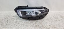 Laden Sie das Bild in den Galerie-Viewer, Frontscheinwerfer Mercedes-Benz A1779064703 LED Links Scheinwerfer Headlight SCH9188994315qs