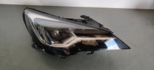 Laden Sie das Bild in den Galerie-Viewer, Frontscheinwerfer Opel Astra 39201197 LED Rechts Scheinwerfer Headlight SCH9197453707sd