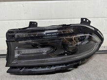 Laden Sie das Bild in den Galerie-Viewer, Frontscheinwerfer Dodge Charger 68214399AD Links Scheinwerfer Headlight SCH9206328565al