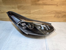 Load image into Gallery viewer, Frontscheinwerfer Kia Sportage 92102F1500 Rechts Scheinwerfer Headlight SCH9206477160vk