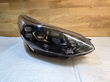 Load image into Gallery viewer, Frontscheinwerfer Kia Sportage 92102F1500 Rechts Scheinwerfer Headlight SCH9206477160vk