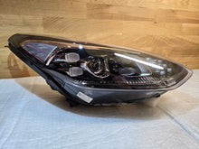 Load image into Gallery viewer, Frontscheinwerfer Kia Sportage 92102F1500 Rechts Scheinwerfer Headlight SCH9206477160vk