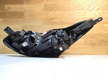 Load image into Gallery viewer, Frontscheinwerfer Kia Sportage 92102F1500 Rechts Scheinwerfer Headlight SCH9206477160vk