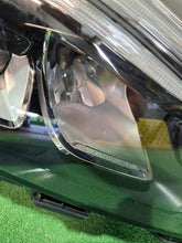 Laden Sie das Bild in den Galerie-Viewer, Frontscheinwerfer Mercedes-Benz W247 A2479061405 LED Rechts Headlight SCH9211798668dp