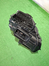 Laden Sie das Bild in den Galerie-Viewer, Frontscheinwerfer Mercedes-Benz W247 A2479061405 LED Rechts Headlight SCH9211798668dp