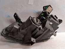 Laden Sie das Bild in den Galerie-Viewer, Frontscheinwerfer Chevrolet Camaro 23509012 Rechts Scheinwerfer Headlight SCH9215917501td
