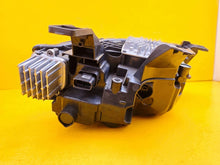 Laden Sie das Bild in den Galerie-Viewer, Frontscheinwerfer Opel Astra L 9850326480 Links Scheinwerfer Headlight SCH9221891185zf