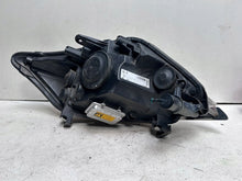 Laden Sie das Bild in den Galerie-Viewer, Frontscheinwerfer Ford Kuga 8V4113D155BD 1LL00969643 Xenon Links Headlight SCH9223902455ni