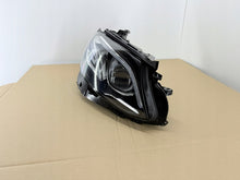 Load image into Gallery viewer, Frontscheinwerfer Mercedes-Benz W213 A2139069608 LED Rechts Headlight SCH9227015411md