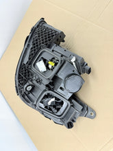 Load image into Gallery viewer, Frontscheinwerfer Mercedes-Benz W213 A2139069608 LED Rechts Headlight SCH9227015411md