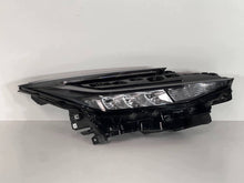 Laden Sie das Bild in den Galerie-Viewer, Frontscheinwerfer Toyota C-Hr 81110F422000 Rechts Scheinwerfer Headlight SCH9227922508gp