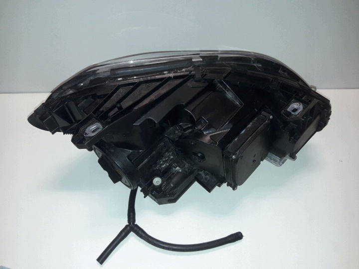 Frontscheinwerfer Mercedes-Benz W246 1304492143 Links Scheinwerfer Headlight SCH9228094662nc