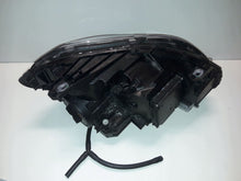 Laden Sie das Bild in den Galerie-Viewer, Frontscheinwerfer Mercedes-Benz W246 1304492143 Links Scheinwerfer Headlight SCH9228094662nc