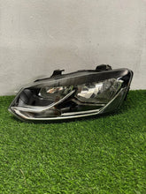 Load image into Gallery viewer, Frontscheinwerfer VW Polo 6C1941005 Links Scheinwerfer Headlight SCH9233775231ik