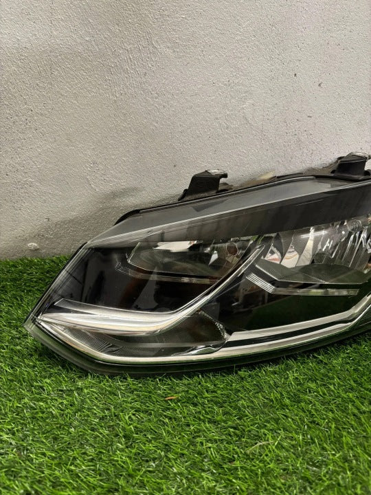 Frontscheinwerfer VW Polo 6C1941005 Links Scheinwerfer Headlight SCH9233775231ik