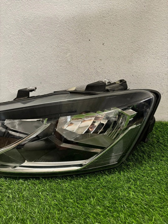 Frontscheinwerfer VW Polo 6C1941005 Links Scheinwerfer Headlight SCH9233775231ik