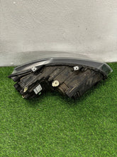 Load image into Gallery viewer, Frontscheinwerfer VW Polo 6C1941005 Links Scheinwerfer Headlight SCH9233775231ik