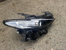 Load image into Gallery viewer, Frontscheinwerfer Mazda 3 BCJH-51030 Rechts Scheinwerfer Headlight SCH9234797450xr