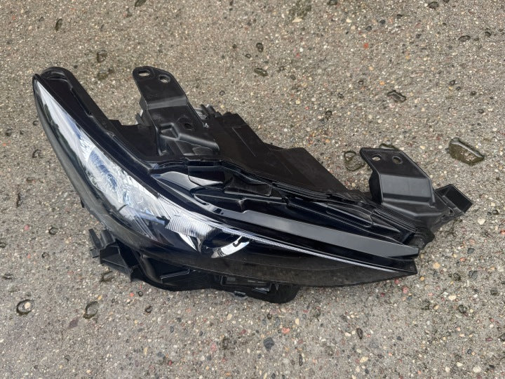 Frontscheinwerfer Mazda 3 BCJH-51030 Rechts Scheinwerfer Headlight SCH9234797450xr
