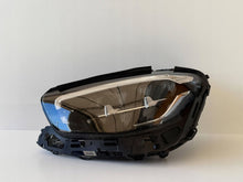 Laden Sie das Bild in den Galerie-Viewer, Frontscheinwerfer Mercedes-Benz A2139067509 Links Scheinwerfer Headlight SCH9235270690ig