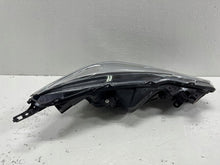 Laden Sie das Bild in den Galerie-Viewer, Frontscheinwerfer Nissan Micra I K14 26060-5FA2A Links Scheinwerfer Headlight SCH9237370833jp