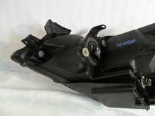 Laden Sie das Bild in den Galerie-Viewer, Frontscheinwerfer Toyota Avensis Verso A01129428 Rechts Scheinwerfer Headlight SCH9239660606ht