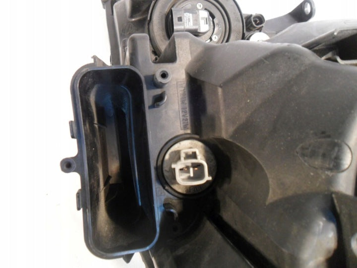 Frontscheinwerfer Toyota Avensis Verso A01129428 Rechts Scheinwerfer Headlight SCH9239660606ht