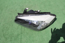 Laden Sie das Bild in den Galerie-Viewer, Frontscheinwerfer BMW X1 E84 A046439 58825883 Links Scheinwerfer Headlight SCH9241905869hl