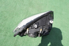 Laden Sie das Bild in den Galerie-Viewer, Frontscheinwerfer BMW X1 E84 A046439 58825883 Links Scheinwerfer Headlight SCH9241905869hl