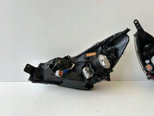 Laden Sie das Bild in den Galerie-Viewer, Frontscheinwerfer Subaru Legacy Outback MCJ23190 Ein Stück (Rechts oder Links) SCH9245141407sq