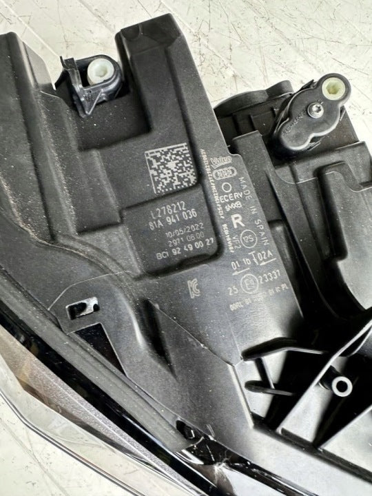 Frontscheinwerfer Audi Q2 81A941036 LED Rechts Scheinwerfer Headlight SCH9245954300aa