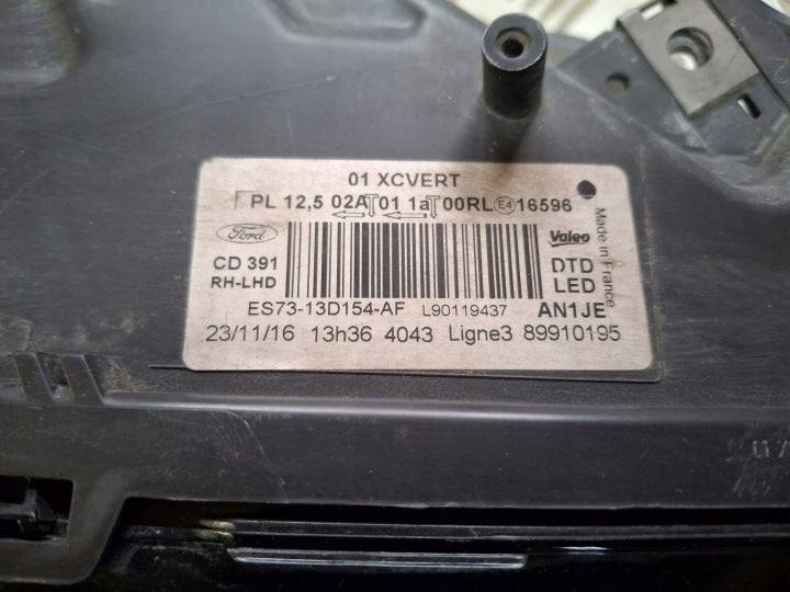 Frontscheinwerfer Ford Mondeo I ES73-13D154-AF ES73-13D155-AF LED Rechts SCH9246632420is