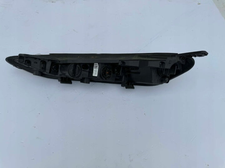 Frontscheinwerfer Hyundai Kona 92208-J9000 Rechts Scheinwerfer Headlight SCH9248382286ka