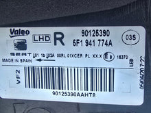 Load image into Gallery viewer, Frontscheinwerfer Seat Leon 5F1941774A LED Rechts Scheinwerfer Headlight SCH9248752223rf