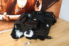 Laden Sie das Bild in den Galerie-Viewer, Frontscheinwerfer BMW X1 F48 5A01172-02 Rechts Scheinwerfer Headlight SCH9249071003tx