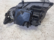 Laden Sie das Bild in den Galerie-Viewer, Frontscheinwerfer BMW 3 E91 E90 72025849 Rechts Scheinwerfer Headlight SCH9251972780ii