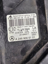 Laden Sie das Bild in den Galerie-Viewer, Frontscheinwerfer Mercedes-Benz W246 A2469066101 LED Links Headlight SCH9254693003an