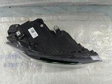 Laden Sie das Bild in den Galerie-Viewer, Frontscheinwerfer VW Polo 2G1941036B Rechts Scheinwerfer Headlight SCH9258682183zb