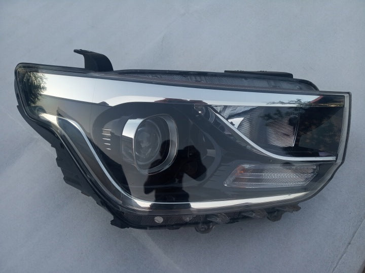 Frontscheinwerfer Hyundai H1 4H921-21080 Rechts Scheinwerfer Headlight SCH9260383636ze