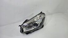 Laden Sie das Bild in den Galerie-Viewer, Frontscheinwerfer Nissan Qashqai I J10 127623984 Links Scheinwerfer Headlight SCH9262736356ta