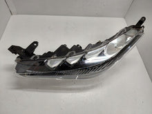 Laden Sie das Bild in den Galerie-Viewer, Frontscheinwerfer Toyota Corolla 16-184 Links Scheinwerfer Headlight SCH9264579993oh