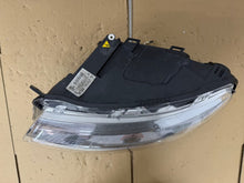 Load image into Gallery viewer, Frontscheinwerfer Audi A6 C6 4F0941029 Xenon Links Scheinwerfer Headlight SCH9265706235qs