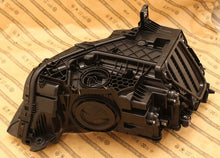 Laden Sie das Bild in den Galerie-Viewer, Frontscheinwerfer Audi Q3 83A941035 LED Links Scheinwerfer Headlight SCH9267026220us