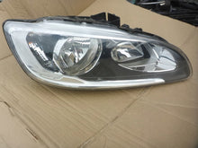 Laden Sie das Bild in den Galerie-Viewer, Frontscheinwerfer Volvo S60 V60 II 31420116 Rechts Scheinwerfer Headlight SCH9267558292gh