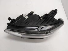 Laden Sie das Bild in den Galerie-Viewer, Frontscheinwerfer VW Passat B8 3G1941081T Links Scheinwerfer Headlight SCH9272257893mu