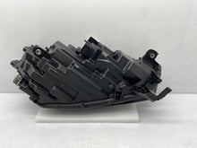 Laden Sie das Bild in den Galerie-Viewer, Frontscheinwerfer Skoda Octavia IV 5E4941015 LED Links Scheinwerfer Headlight SCH9274398002tb