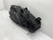 Laden Sie das Bild in den Galerie-Viewer, Frontscheinwerfer Skoda Octavia IV 5E4941015 LED Links Scheinwerfer Headlight SCH9274398002tb
