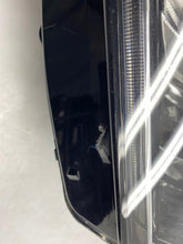 Laden Sie das Bild in den Galerie-Viewer, Frontscheinwerfer Skoda Octavia IV 5E4941015 LED Links Scheinwerfer Headlight SCH9274398002tb