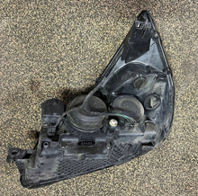 Laden Sie das Bild in den Galerie-Viewer, Frontscheinwerfer Renault Espace IV 15565400 15566000 Rechts Headlight SCH9274899471tn